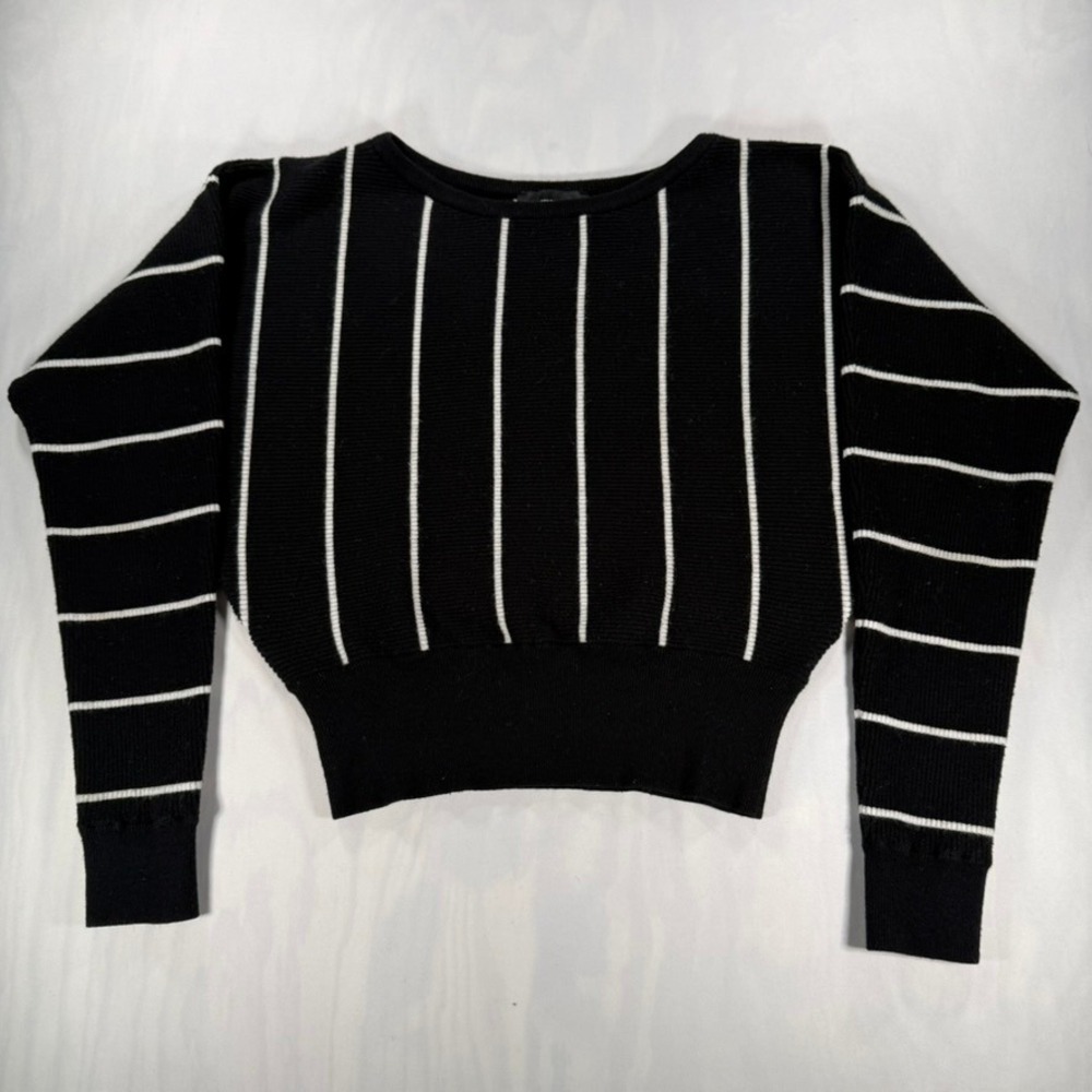 Express Sweater Women XS Black White Striped Ribbed Cropped Knit Pullover Top